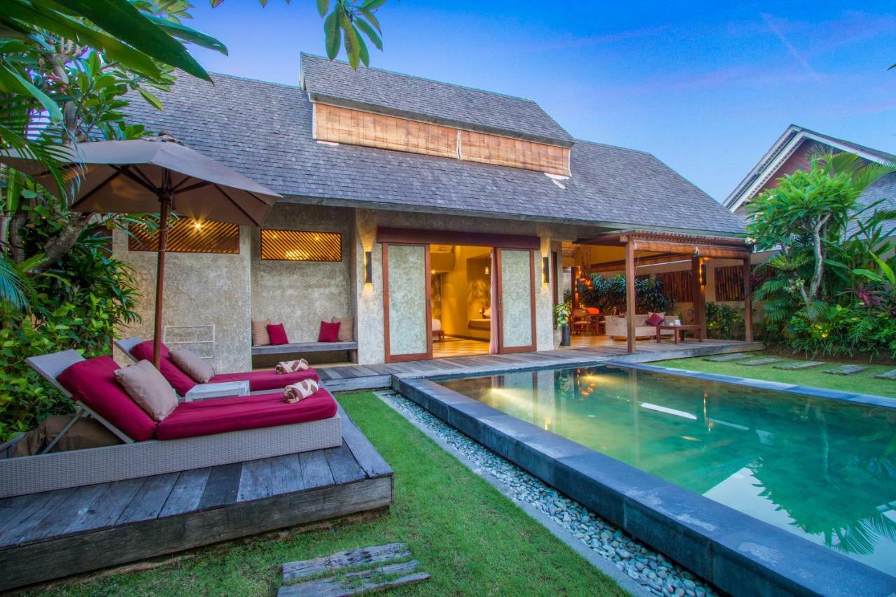 Space Villas Bali Seminyak Buitenkant foto